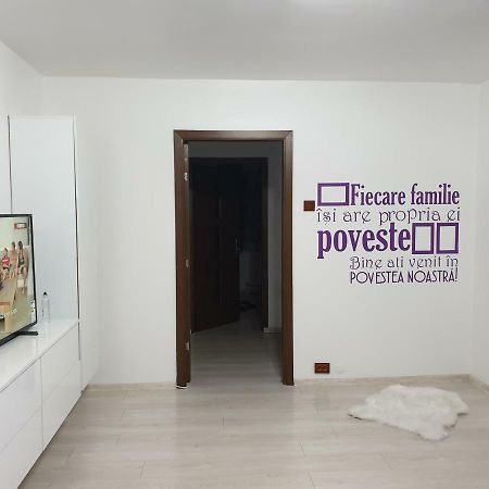Apartament Oana'S Home Оршова Екстер'єр фото